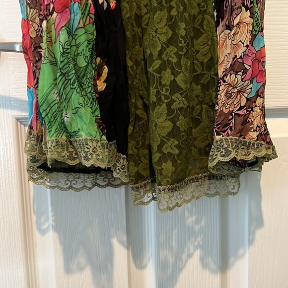 ARK floral dress - Picture 5 of 6